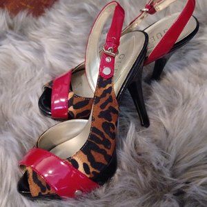 Guess Platform Pumps
